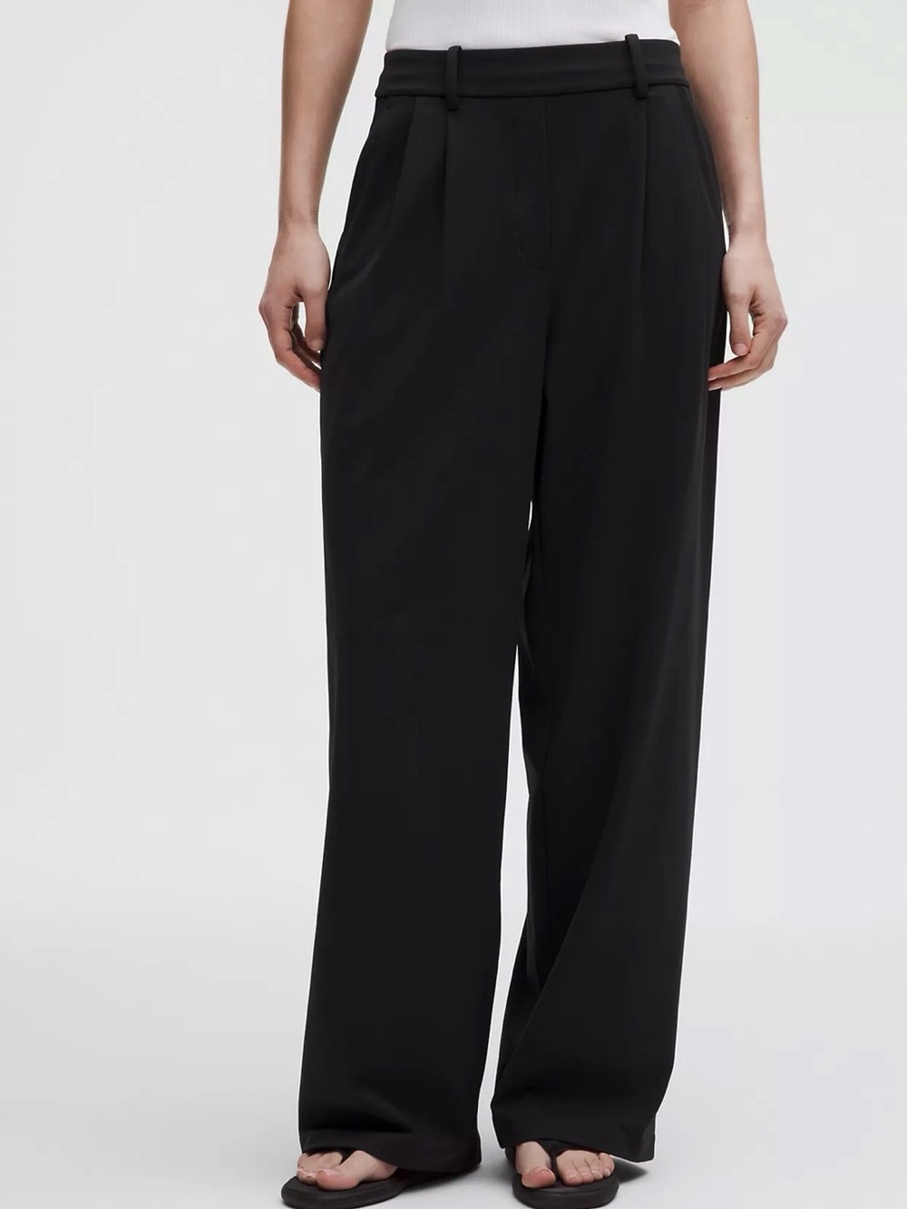 Lululemon Daydrift High-Rise Wide-Leg
Trouser - Picture 6 of 16